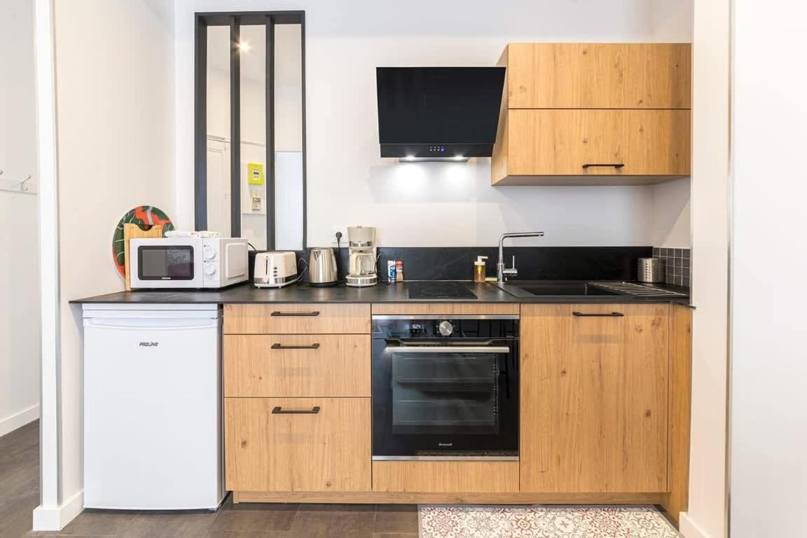 L'Echapee- Bel Appartement Renove Et Proche Gare Rennes Kültér fotó