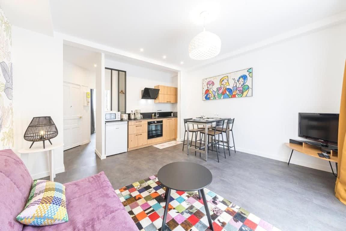 L'Echapee- Bel Appartement Renove Et Proche Gare Rennes Kültér fotó
